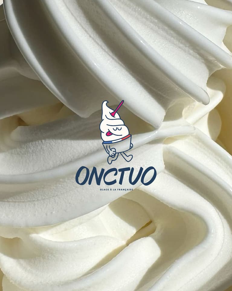 Visuel Onctuo avec glace à la française et logo de la marque