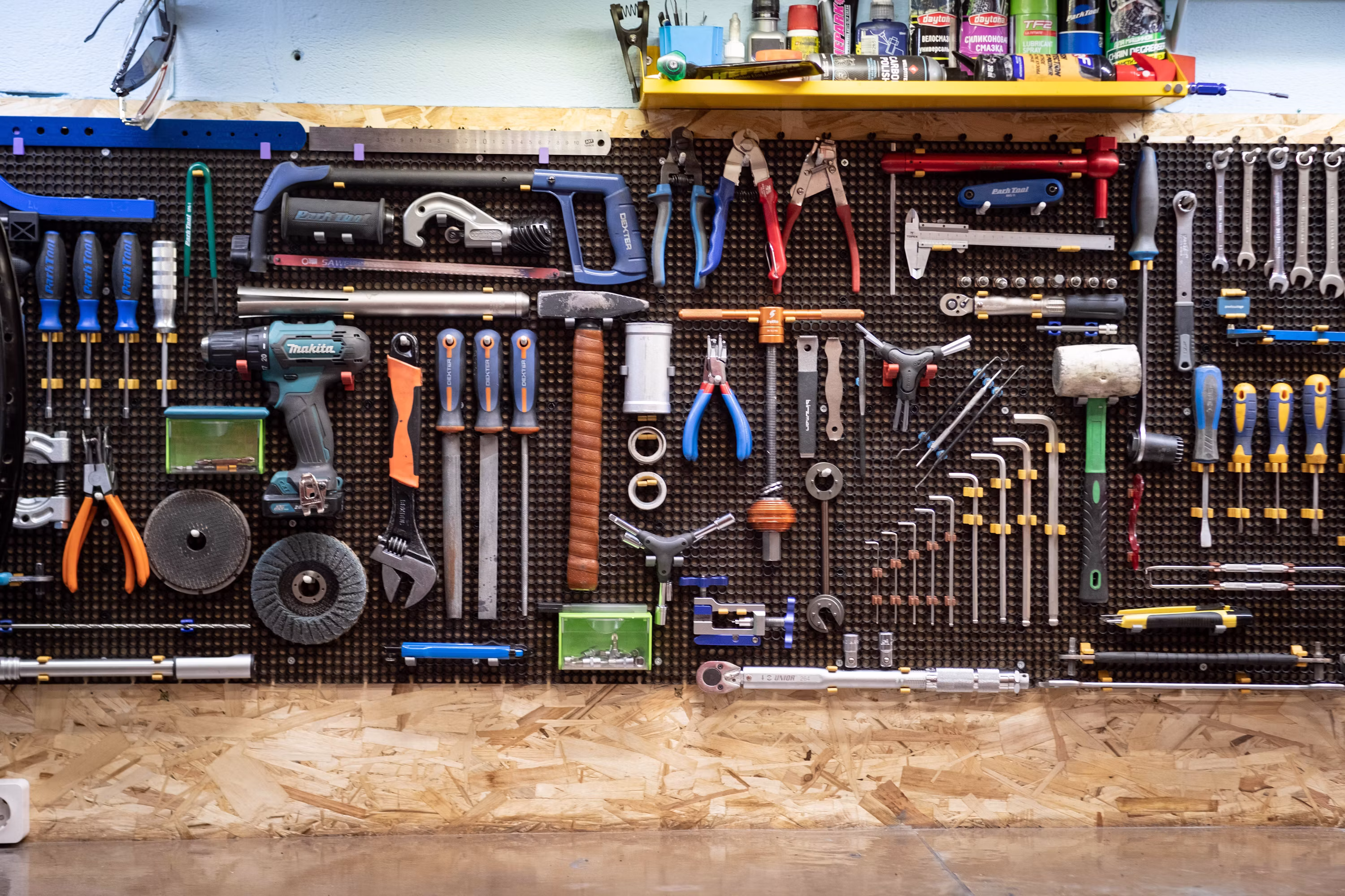 Magasin et localisation d’outils industriels