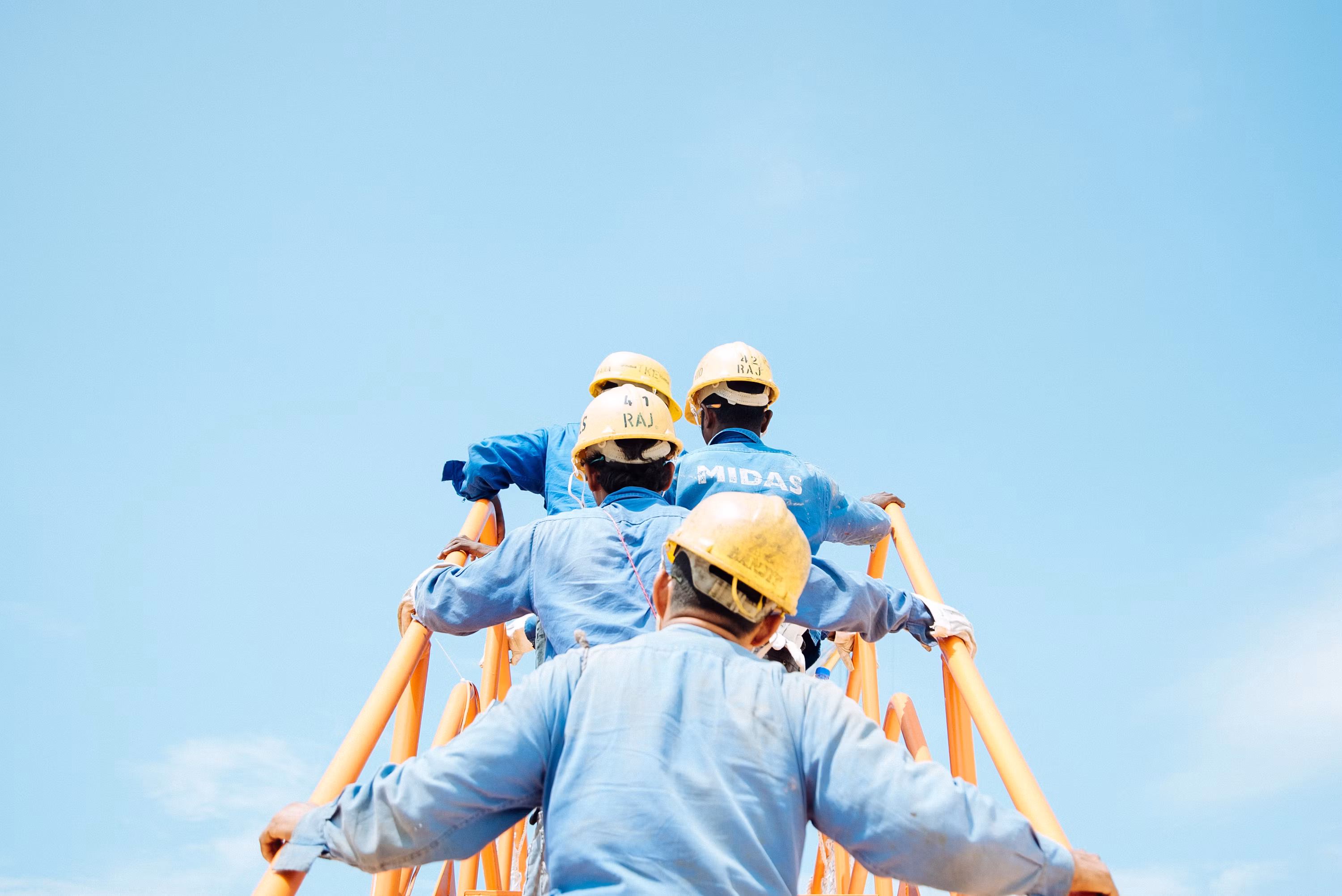 Industrial Permit to Work verification before an intervention