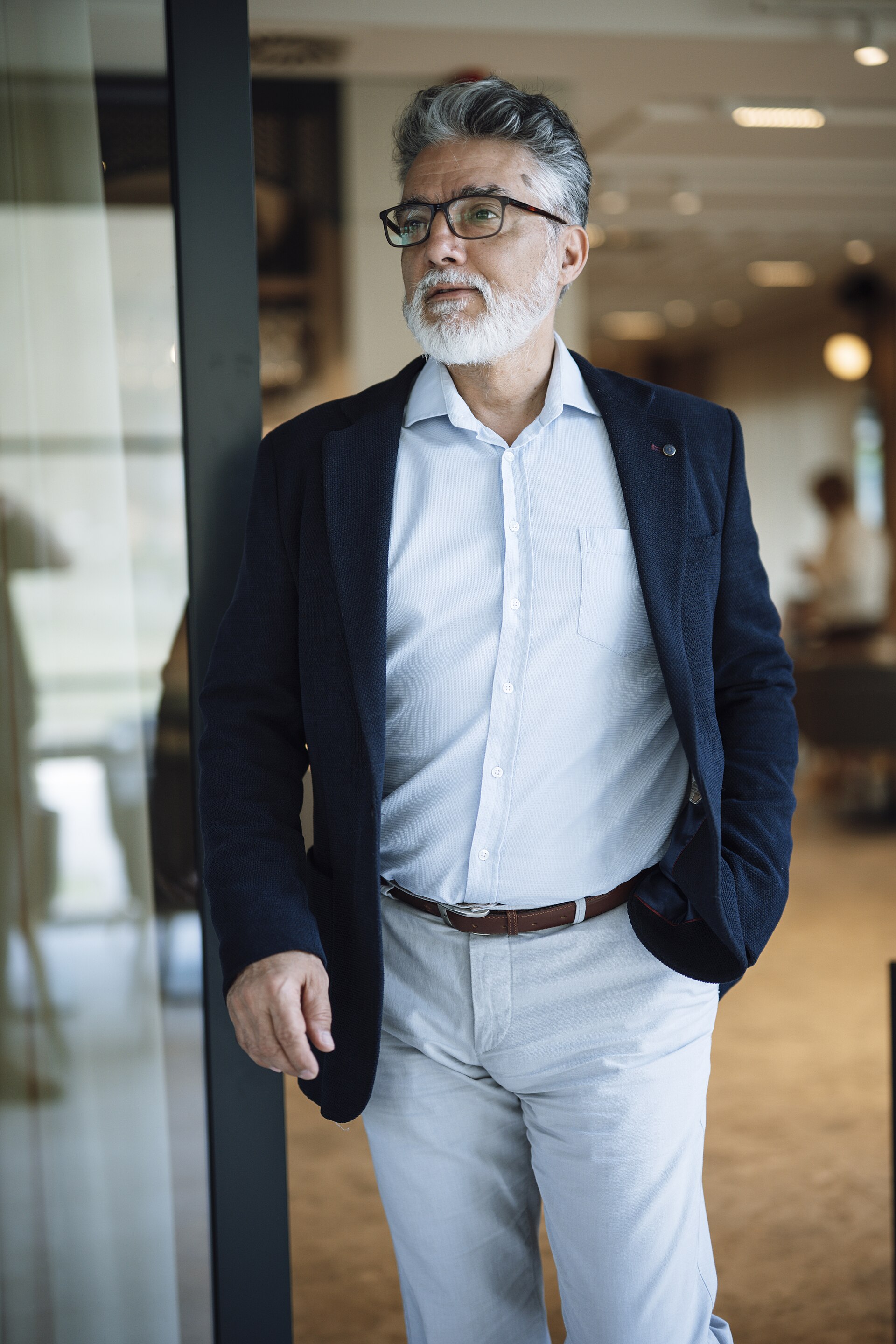 Environnement de travail conseil propre pour illustrer un CRM sur mesure