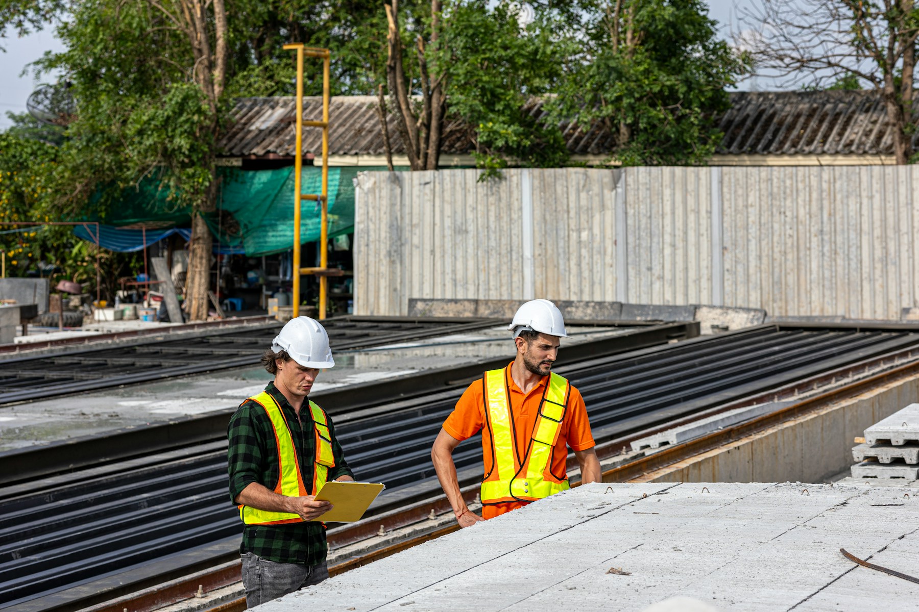 Plan and control review to illustrate audit management